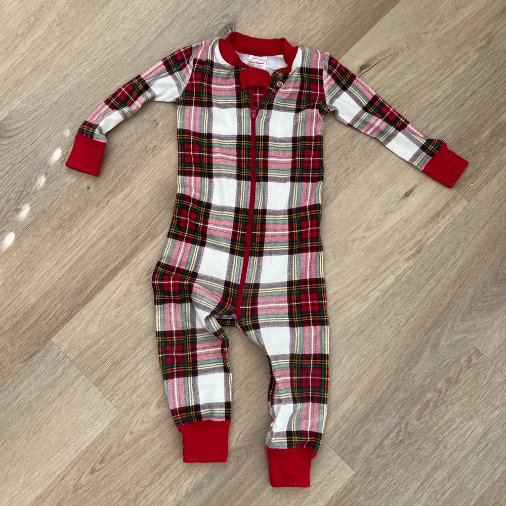 Hanna Anderson 2T Christmas Onsie Unisex